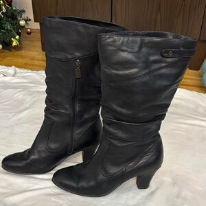 Elegant Black Leather Boots